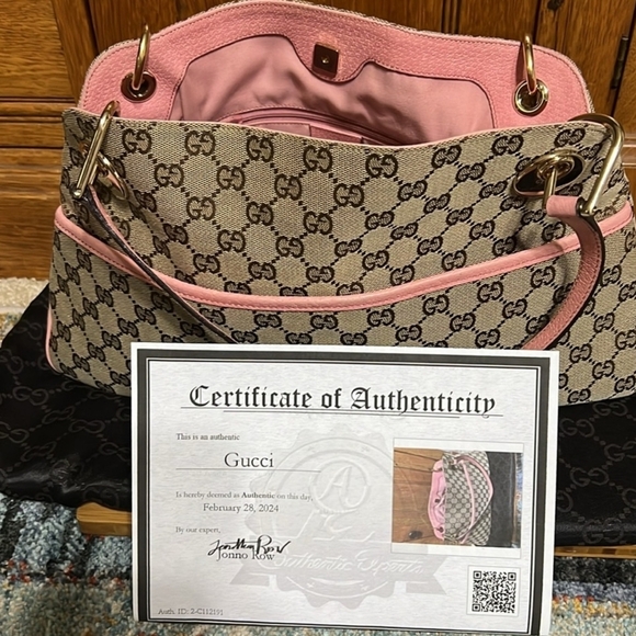 Gucci GG Canvas Eclipse Bag - Picture 11 of 11